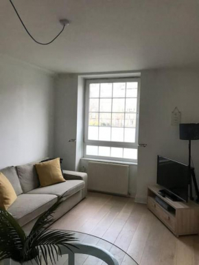 Cosy 1 Bed Flat in Central London with View of Shard
